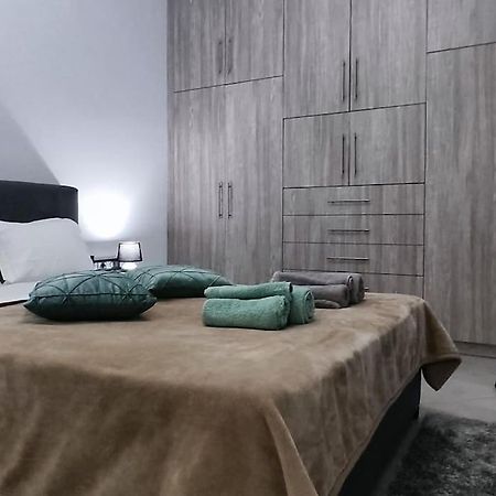 Modern Apartment In Itea Exterior foto